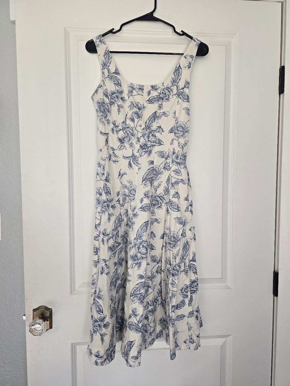 Joie Blue And White Floral Midi Dress